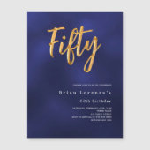 ネイビーブルーモダン金ゴールド50歳の誕生日ラグジュアリー マグネット招待状 (正面)