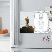 ネイビーブルーモノグラムヴィンテージクレスト日付の保存 マグネット招待状