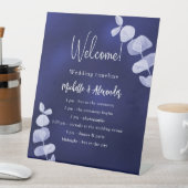 ネイビーブルーユーカリ結婚式のタイムライン 台座サイン (インサイチュ)