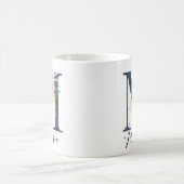 ネイビーブルーレターMピーチクリームフローラモノグラム コーヒーマグカップ (中央)