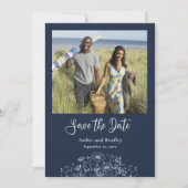 ネイビーブルーワイルドフラワーフォトQRコード日付の保存 招待状 (正面)