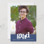 ネイビーブルー卒業写真はっきりしたモダンタイポグラフィ 案内状 (正面)