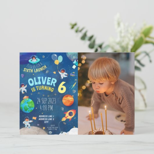 ネイビーブルー宇宙テーマ写真誕生日 招待状 (スタンド正面)