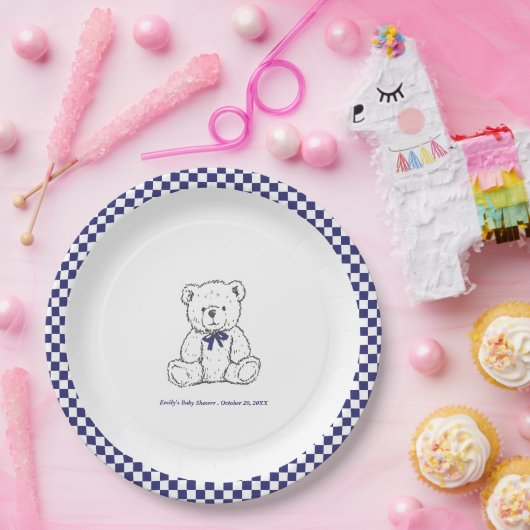 ネイビーブルー市松模様にテディベア – 私たちの小さな子 ペーパープレート (パーティー)