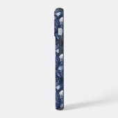 ネイビーブルー抽象柄 iPhone 15ケース (左側面)