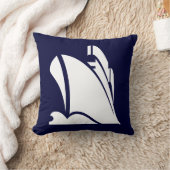 ネイビーブルー枕の白い船 クッション (ブランケット)