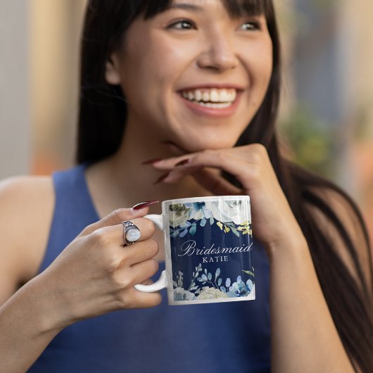 ネイビーブルー結婚フローラのエレガント花嫁付きプレゼント コーヒーマグカップ
