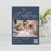 ネイビーブルー結婚2枚の写真QRコードのs 招待状 (スタンド正面)