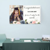 ネイビーブルー赤面ピンクフローラフォト卒業パーティー 横断幕 (トレードショー)