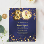 ネイビーブルー金ゴールドスター写真80th birthday invitation<br><div class="desc">80モダン歳のスタイリッシュ誕生日パーティーへの招待。紺色の背景、金飾の星付き。青い色が不均一だ。写真やパーティー詳細のカスタマイズと追加1枚= 1枚の招待状を印刷したエッジからエッジ</div>