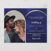 ネイビーブルー金ゴールドフォトアーチ結婚式招待状 (正面)