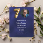 ネイビーブルー金ゴールド写真70th birthday invitation<br><div class="desc">70歳モダンの誕生日パーティーへのミニマル写真の招待。ネイビーブルーの凹凸色の背景。写真とパーティー詳細のパーソナライズと追加1枚= 1枚の招待状を印刷したエッジからエッジ</div>