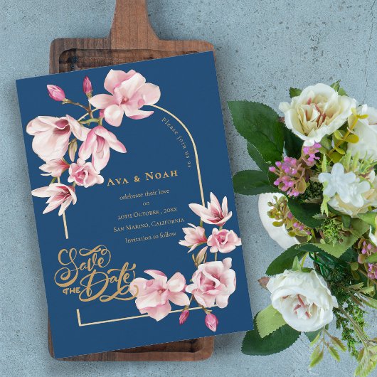 ネイビーブルー+ピンクの木蓮の花の結婚式延期案内状 招待状