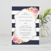 ネイビーブルー・ホワイトのストライプに、ブッシュピンクの花をあしらったエレガントなウェディング 招待状 (スタンド正面)