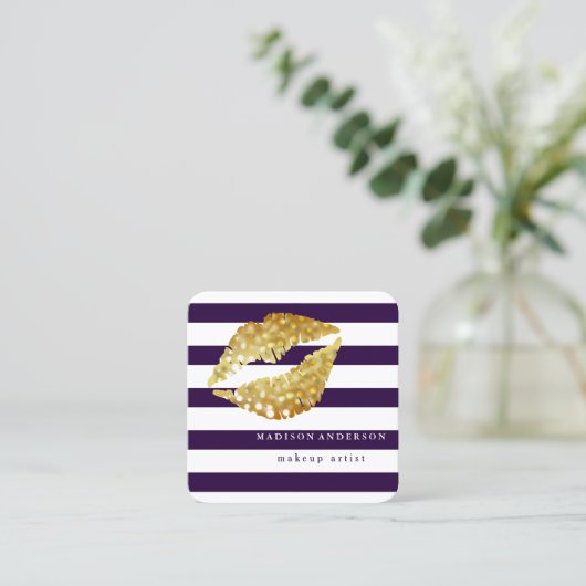 ネイビーブルー&ホワイトシック金ゴールドリップ – メイクアップアーティスト スクエア名刺 (スタンド正面)