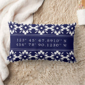 ネイビーブルー&ホワイト |マップカスタム座標 ランバークッション (ブランケット)