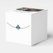 ネイビーブルー(紋章の)フラ・ダ・リフォト結婚式の引き出物ボックス フェイバーボックス (正面サイド)