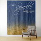 ネイビーブルー&金ゴールドグリッターピーコッ結婚クのカスタム タペストリー (インサイチュ)