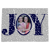 ネイビーブルーJOYと雪片2枚の写真クリスマス ラージペーパーバッグ (正面)