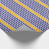 ネイビーホワイトシェブロンジグザグゴールデンロッド名モノグラム ラッピングペーパー (角)