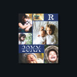 ネイビーモダンブルーカラーブロックファミリーフォトコラージュ キャンバスプリント<br><div class="desc">ネイビーモダンブルーカラーブロックファミリー6フォトコラージュ – 家族の姓パーソナライズされた名、年、イニシャル文字と、すべてグリッドレイアウトで配エレガント置される。このモダンとお洒落デザインは、自分の写真の6を美しく表示する。任意の部屋の装飾に一致するいくつかの色の方法で利用可能。祖父母素晴らし、両親、家族、友人、愛する人々に休日の記念品を贈る。写真カスタマイズと文字で簡単に。</div>