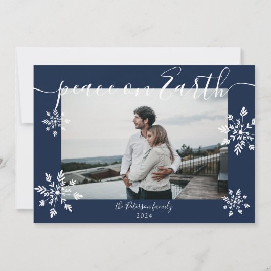 ネイビーモダンブルークリスマスのスクリプト雪の結晶の写真 シーズンカード (正面)
