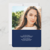 ネイビーモダンブルースクリプト2枚の写真卒業 案内状 (裏面)