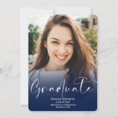 ネイビーモダンブルースクリプト2枚の写真卒業 案内状 (正面)