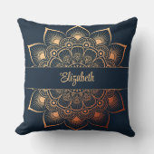 ネイビーモダンブルーマンダラ名前をカスタムする クッション (正面)