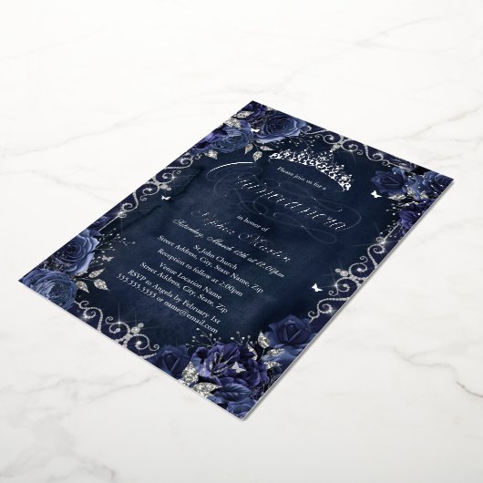 ネイビー王室のシルババタフライバラキンセアニェラ 箔招待状 (回転した状態)