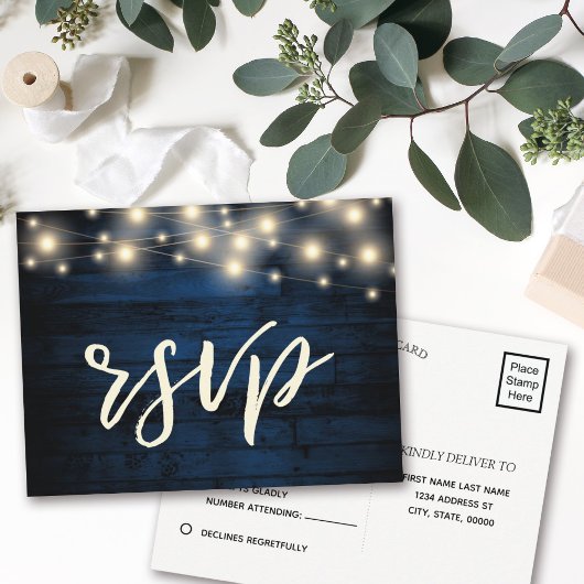 ネイビー素朴ブルーウッドストリングライトRSVP インビテーションポストカード