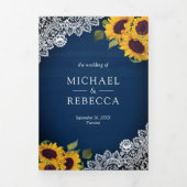 ネイビー素朴ブルーウッドレースひまわり結婚の写真 三つ折り招待状 (カバー)
