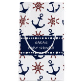 ネイビー航海のブルーと赤いかりの舵パターン スモールペーパーバッグ (正面)