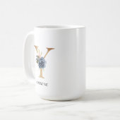 ネイビー赤面フローラモノグラム文字「Y」 パーソナライズされた コーヒーマグカップ (正面左)