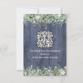 ネイビー ウッド ユーカリ ウェディング RSVP カード | ラスティック (裏面)