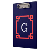 ネイビー，コーラルレッドギリシャ語鍵フレーム#2 Init Monogram クリップボード (左)