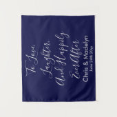 ネイビー&シルバー結婚ズの背景フォトブースプロップ タペストリー (正面)