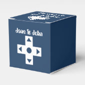 ネイビー・ビーボックスのマルチプレイヤーモード フェイバーボックス (正面サイド)