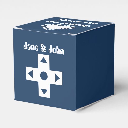 ネイビー・ビーボックスのマルチプレイヤーモード フェイバーボックス (正面サイド)