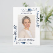 ネイビー フローラル メモリアル 葬儀 祈り フォト カード (スタンド正面)