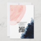 ネイビー & ブッシュ ウォーターカラー ジオメトリック QR コード ウェディング 招待状 (裏面)