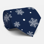 ネイビー＆ホワイトの冬のクリスマス雪の結晶パターン ネクタイ (ロール)