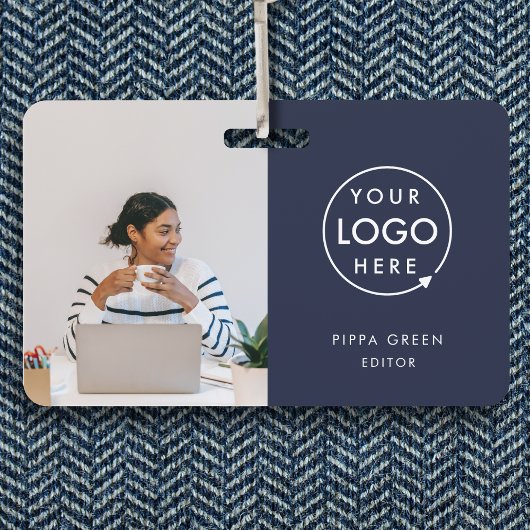 ネイビーIDカード |トレンディーモダン社員の青 バッジ