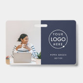 ネイビーIDカード |トレンディーモダン社員の青 バッジ (正面)