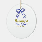 ネイビ結婚ー・ブルー・ボウ・カップルの名前 セラミックオーナメント (左)