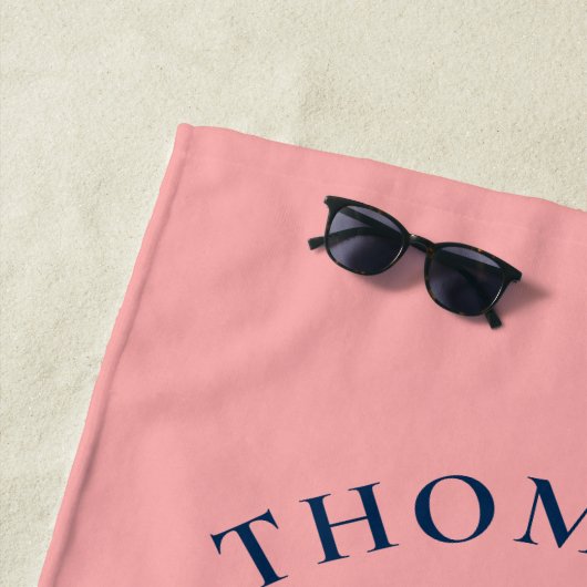 ネイビ航海のーピンクいかりカスタムバケーションホーム ビーチタオル (インサイチュ)