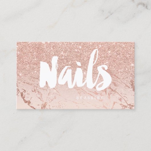 ネイルの大理石のモダンなタイポグラフィの赤面のばら色の金ゴールド 名刺 (正面)