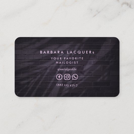 ネイルアーティストマニキュア美しいサロンネオンピンクパープル 名刺 (裏面)