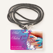 ネイルサロン技術者フローラダマスクピンクブルー バッジ (正面ランヤード)