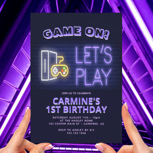 ネオンのテレビゲームの誕生日 招待状